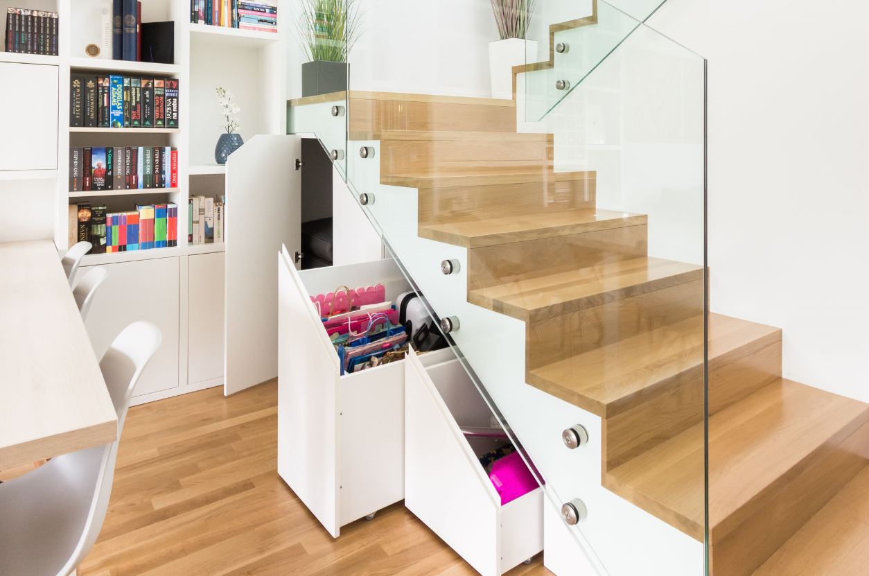 Prostor ispod stepenica